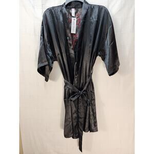 Lilac + London Robe Womens Size Small Black Red Black Belt Short Sleeve
